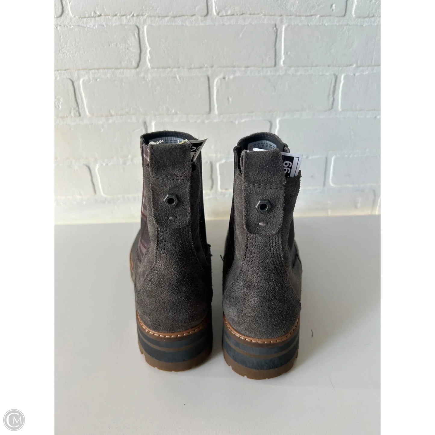 Boots Ankle Flats By Timberland In Grey, Size: 11