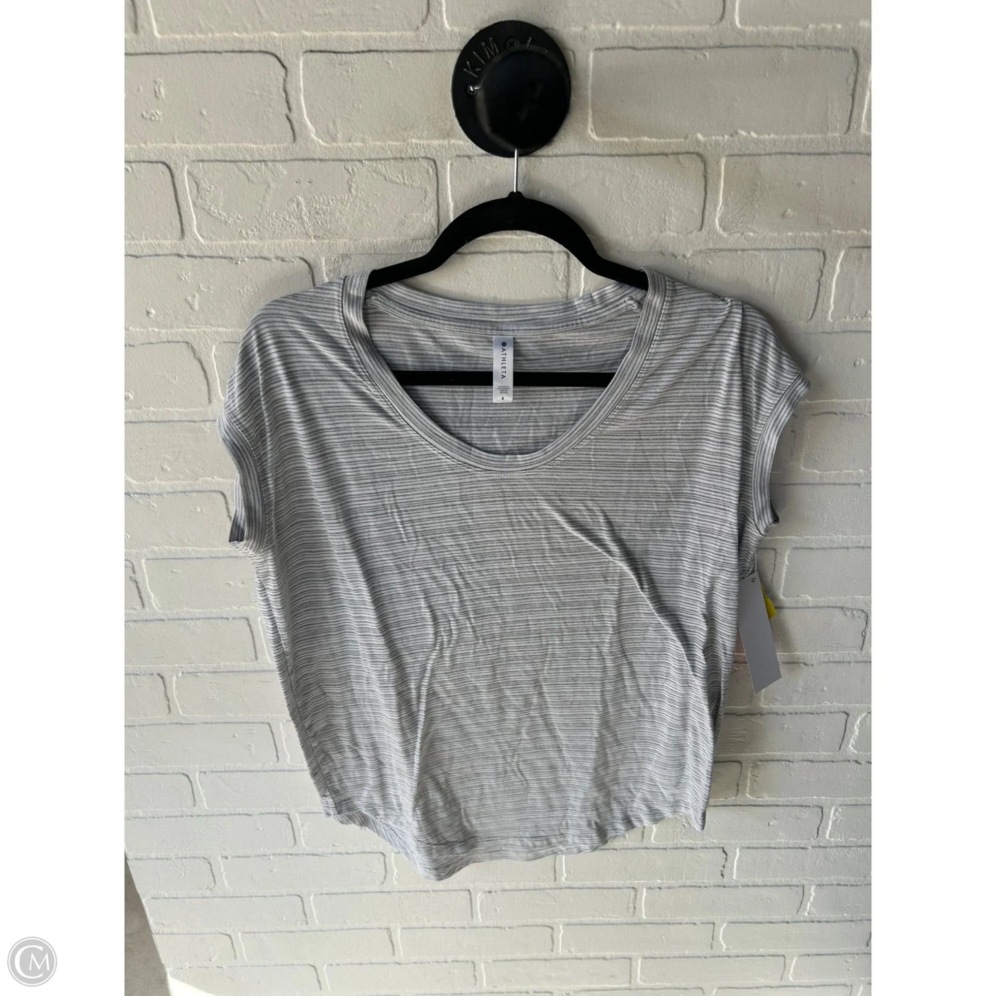 Athletic Top Short Sleeve By Athleta In Grey & White, Size: S