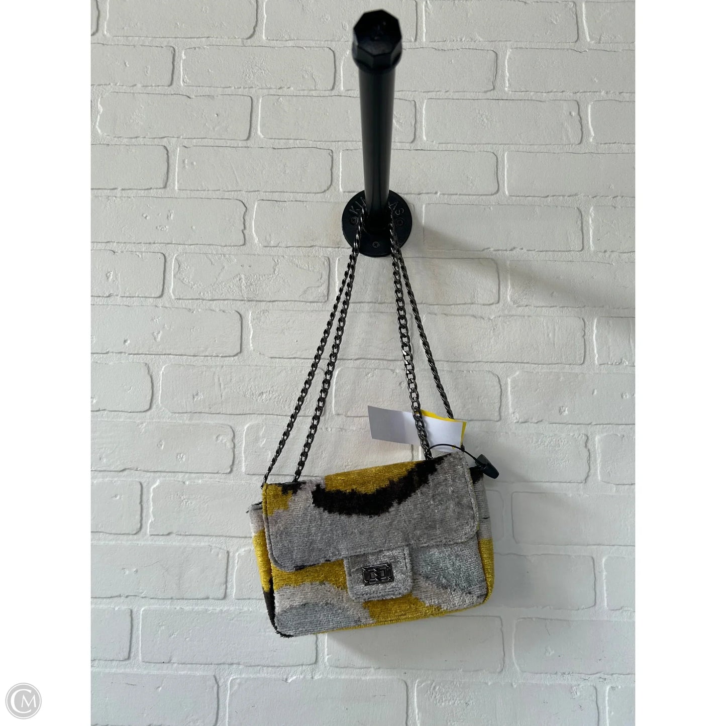 Handbag By Clothes Mentor, Size: Small