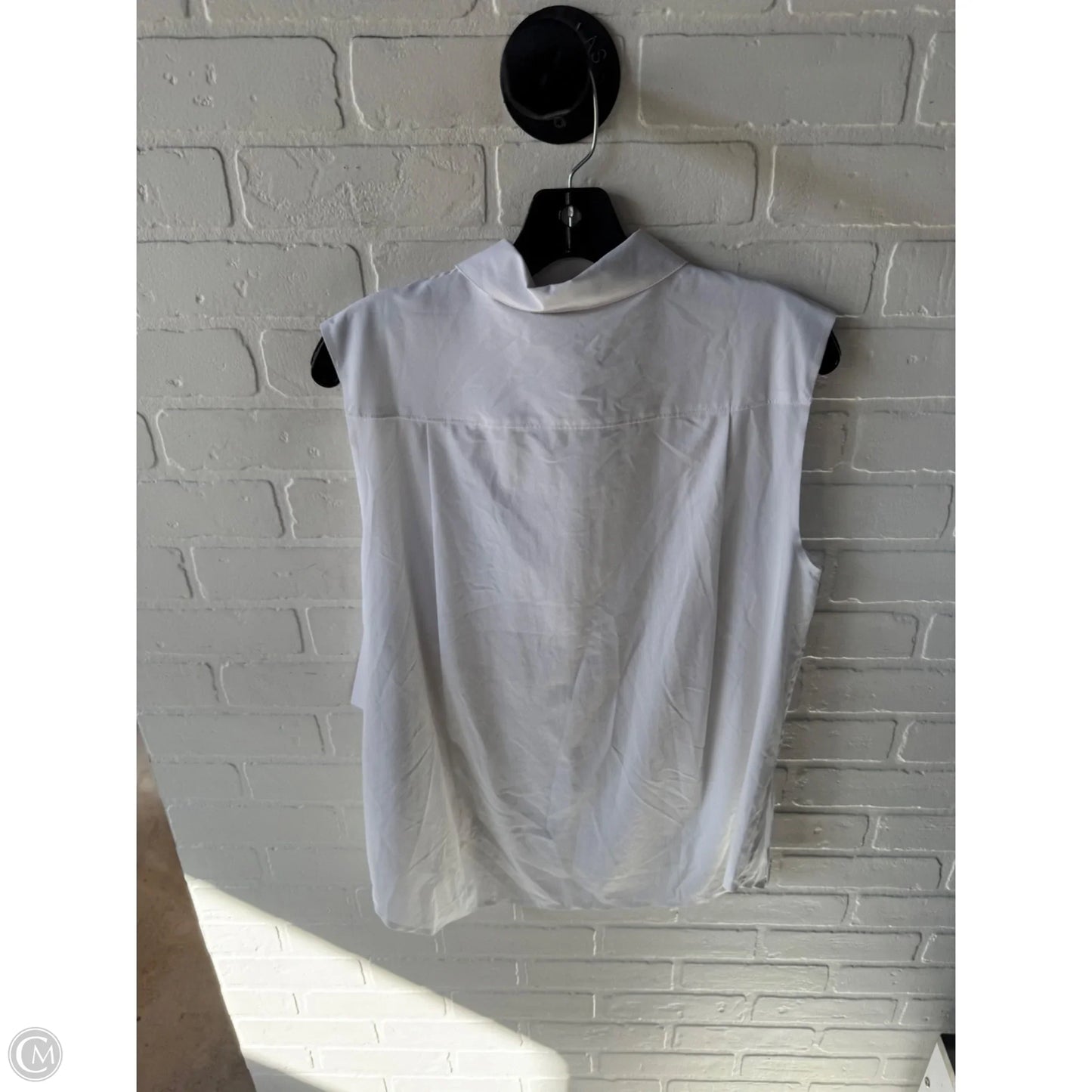 Athletic Tank Top By Athleta In White, Size: M