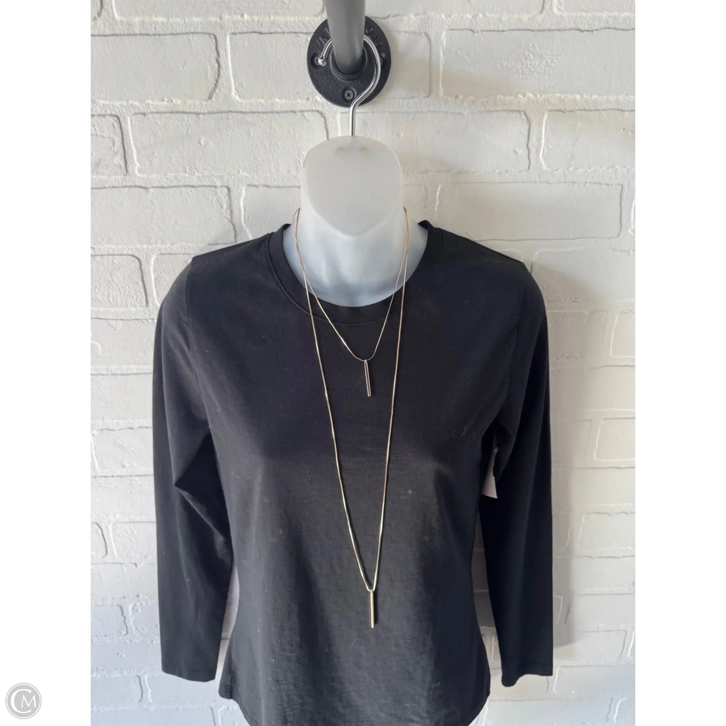 Necklace Layered By Clothes Mentor