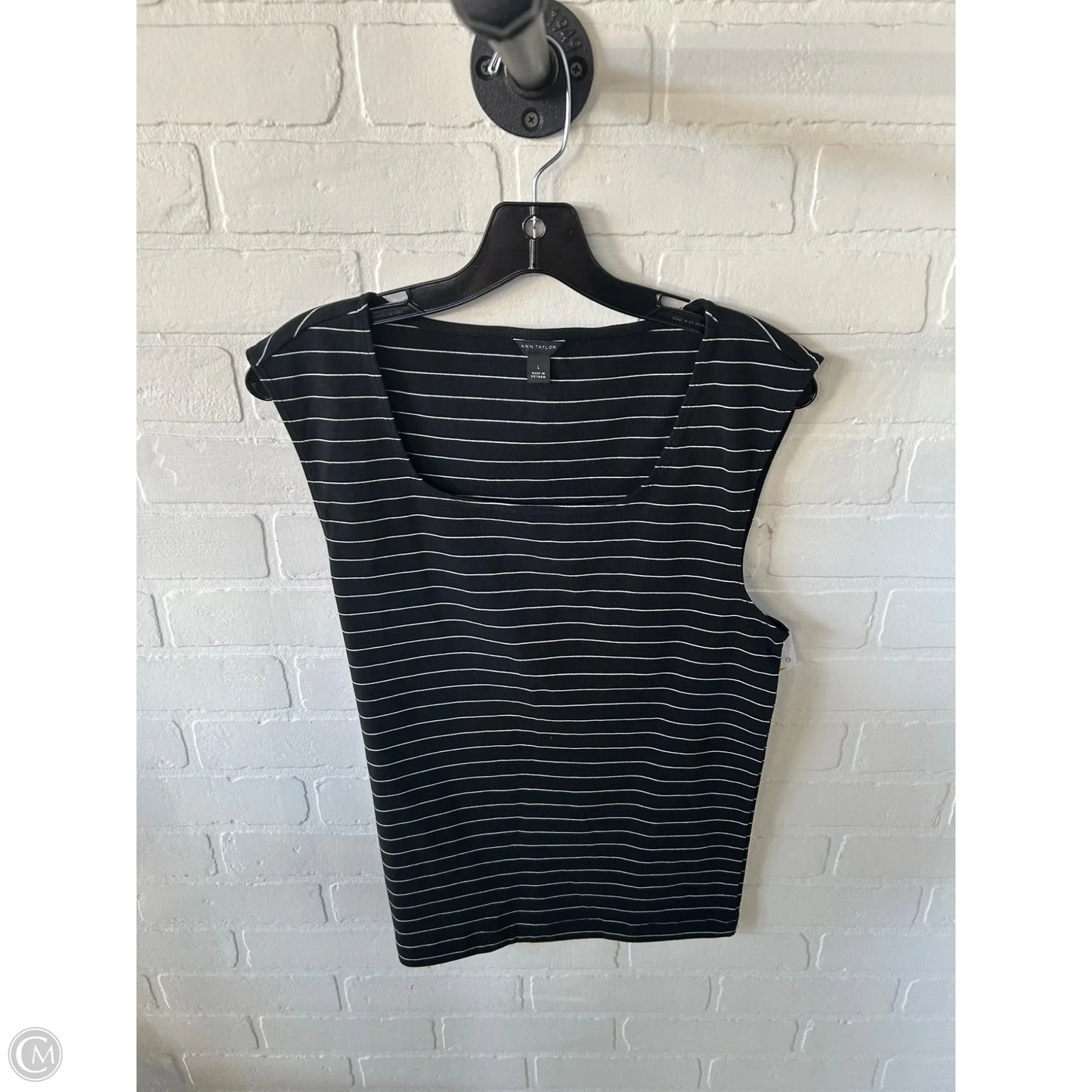 Top Sleeveless Basic By Talbots In Black & White, Size: L