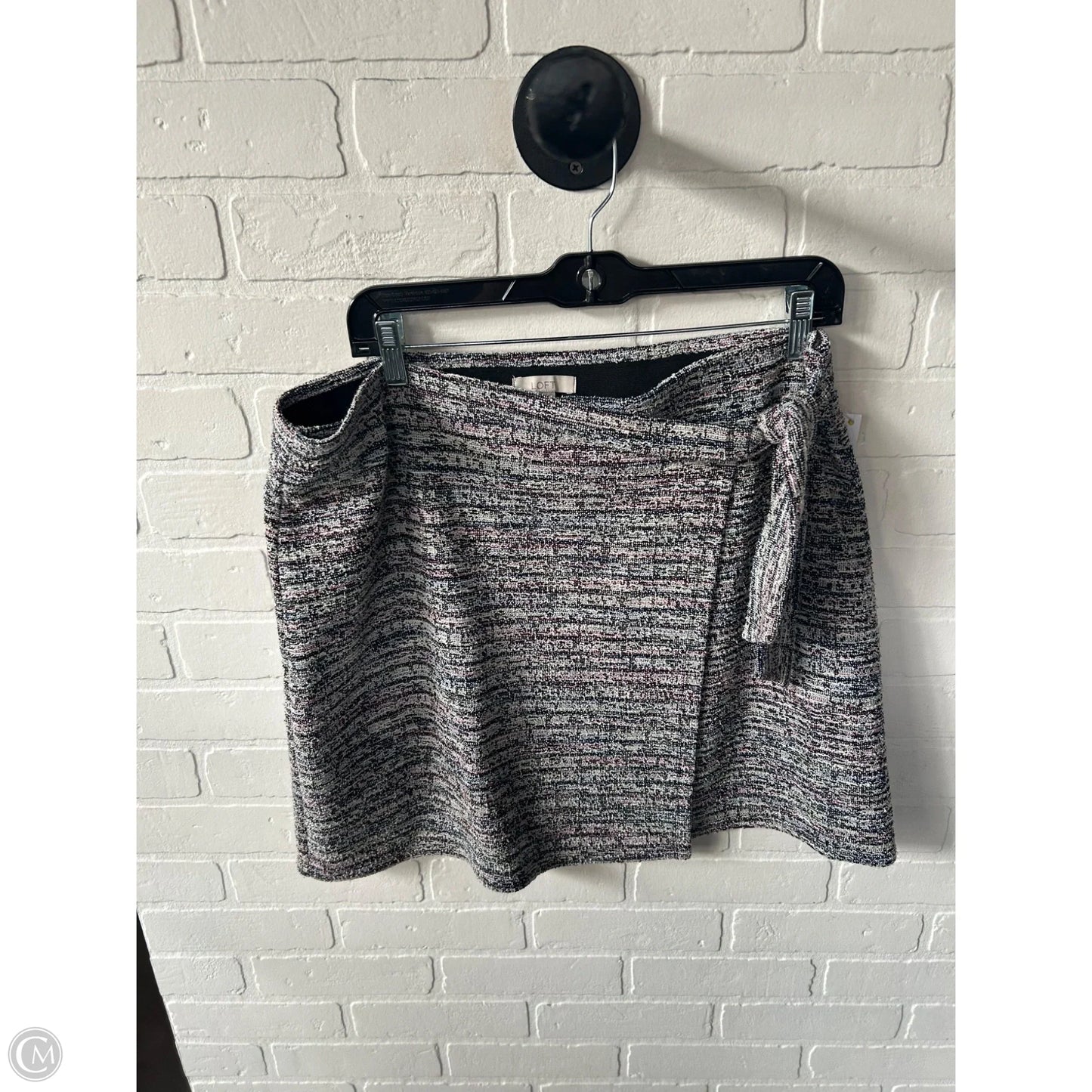 Skirt Mini & Short By Loft In Black & White, Size: 12