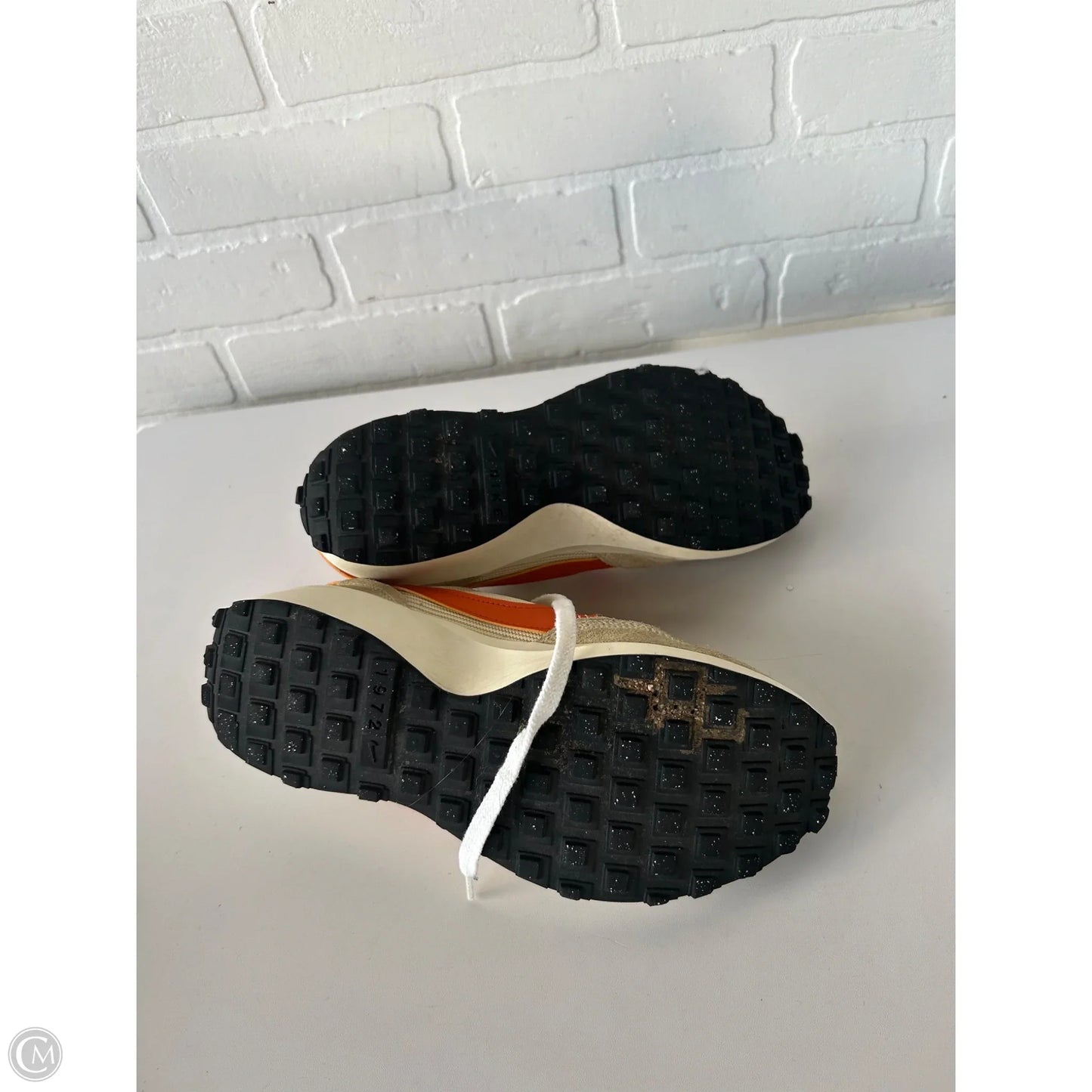 Shoes Athletic By Nike In Orange & Tan, Size: 7.5