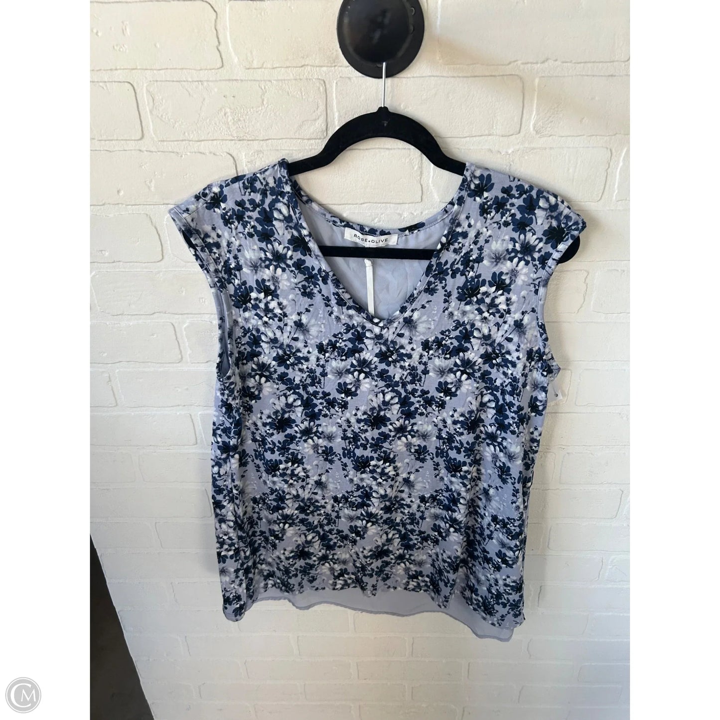 Top Short Sleeve By Rose And Olive In Blue, Size: L