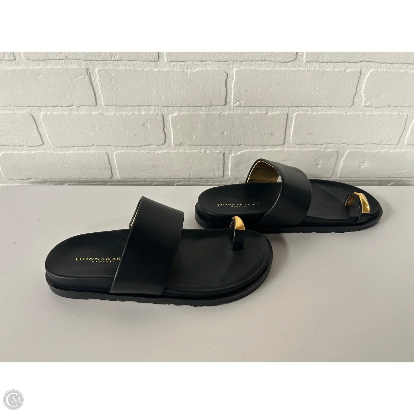 Sandals Flats By Donna Karan In Black & Gold, Size: 8.5