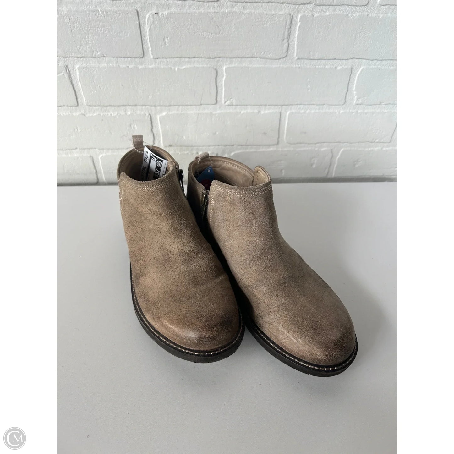 Boots Ankle Flats By Keen In Tan, Size: 8