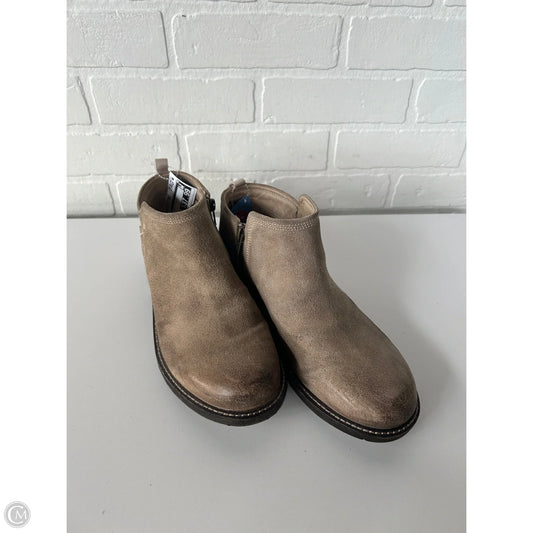 Boots Ankle Flats By Keen In Tan, Size: 8