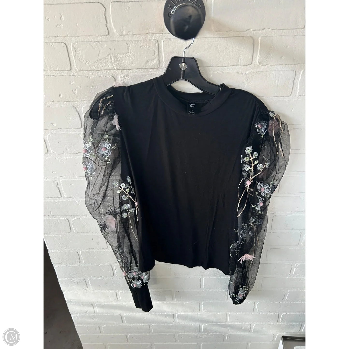 Top Long Sleeve By Shein In Black & Pink, Size: 1x