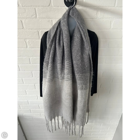 Scarf Winter By Clothes Mentor In Grey