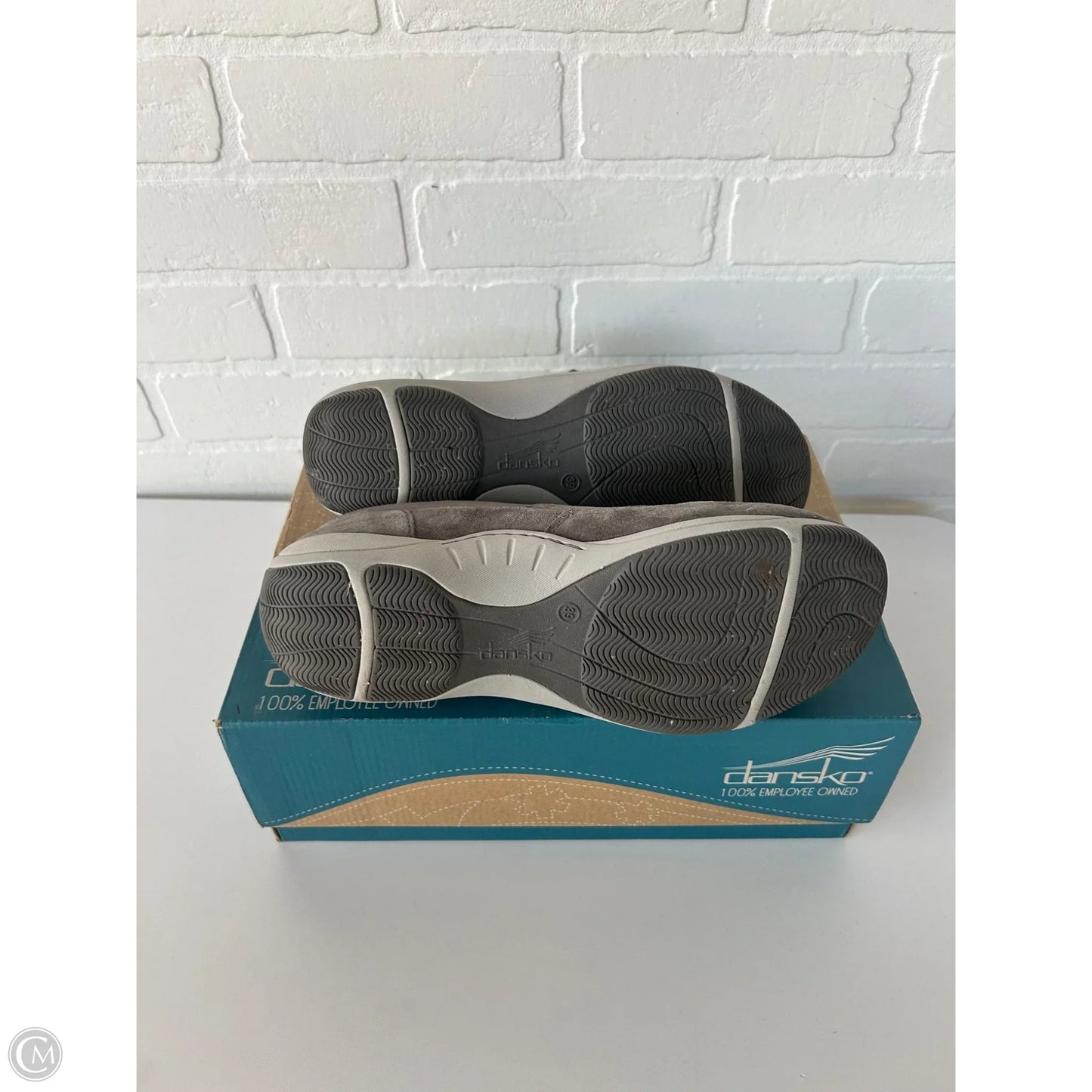 Shoes Sneakers By Dansko In Grey, Size: 8.5