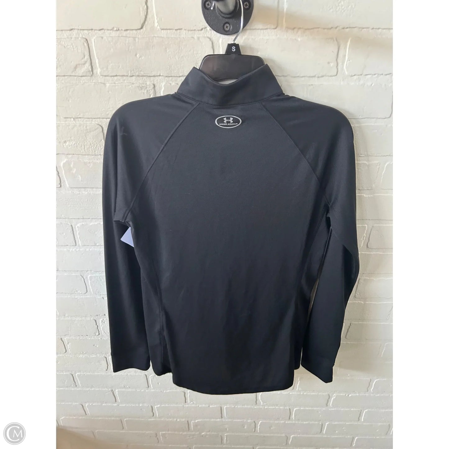 Athletic Top Long Sleeve Collar By Under Armour In Black, Size: M