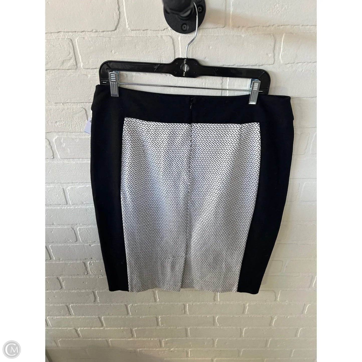 Skirt Midi By Liz Claiborne In Black & White, Size: 12