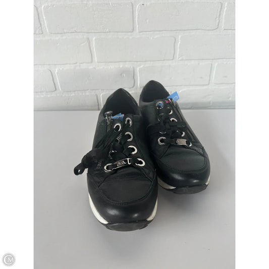 Shoes Sneakers By Cmc In Black & White, Size: 6.5