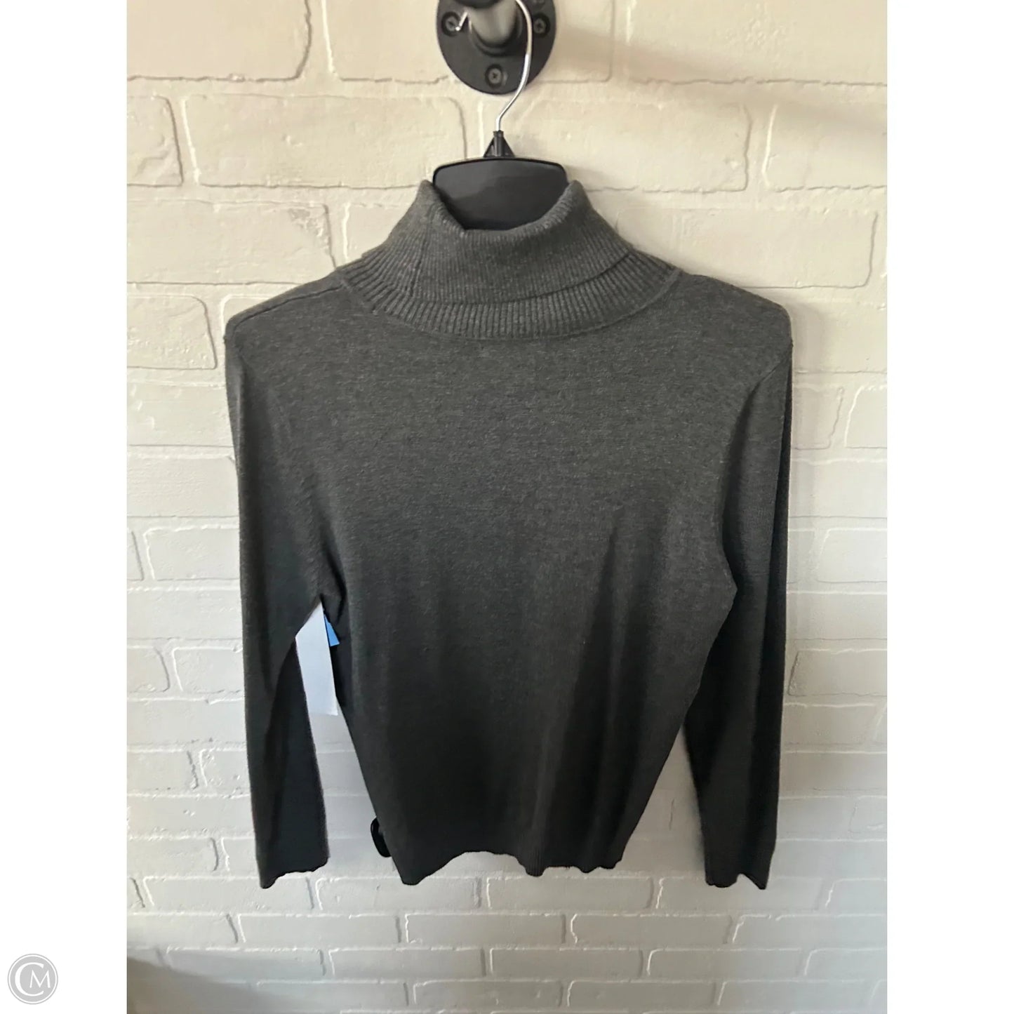 Sweater By Calvin Klein In Grey, Size: M