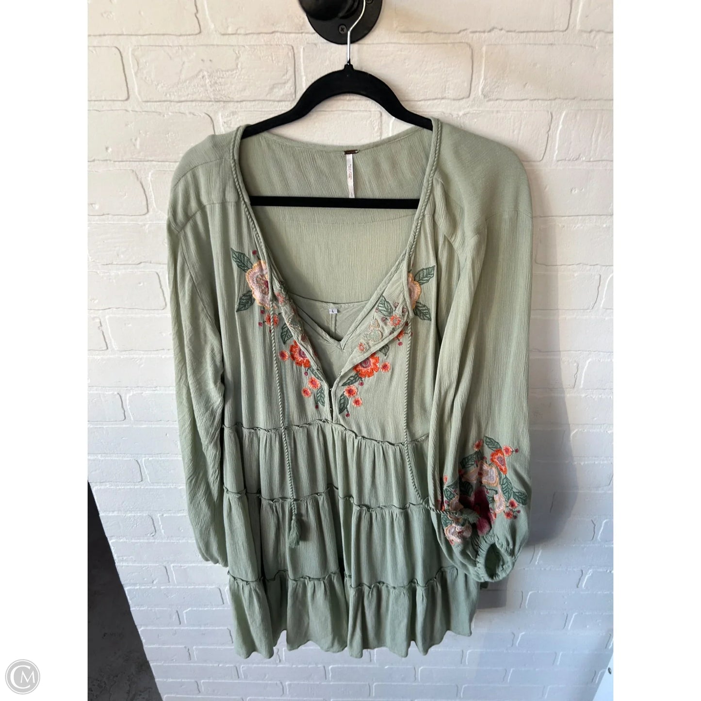 Dress Casual Short By Free People In Green & Orange, Size: L