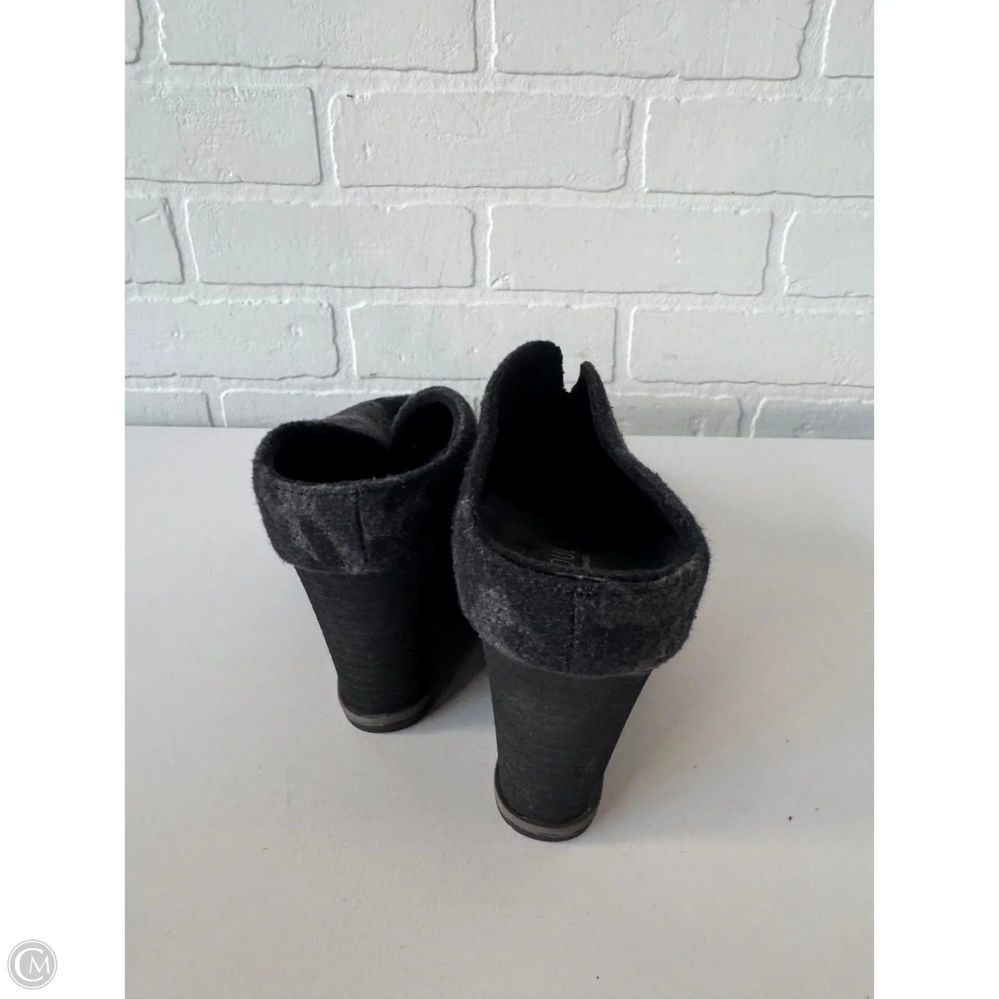 Boots Ankle Heels By Naturalizer In Grey, Size: 8.5