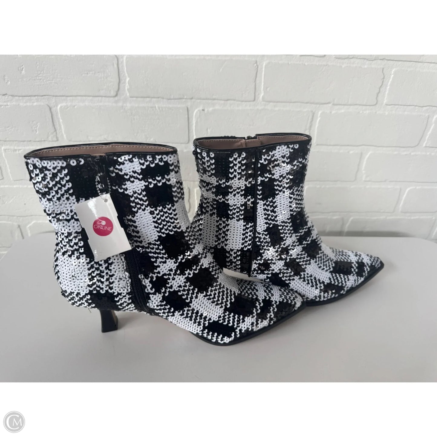 Boots Ankle Heels By Betsey Johnson In Black & White, Size: 10