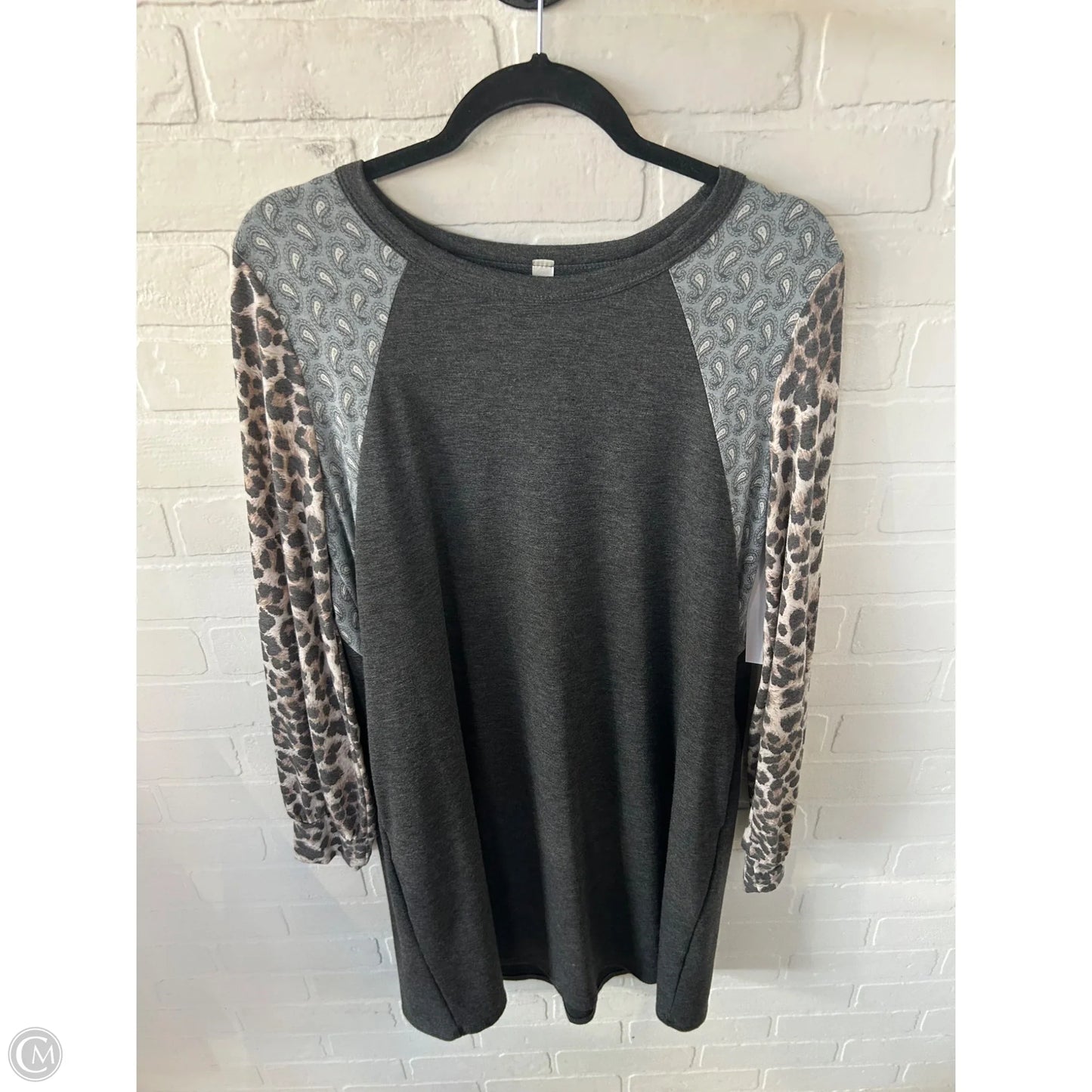 Dress Casual Short By Vanilla Bay In Grey, Size: L