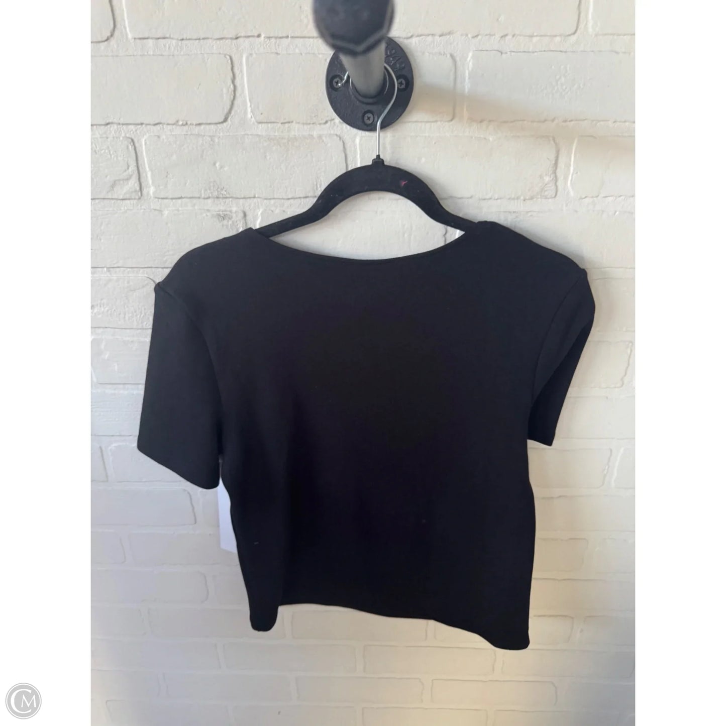 Top Short Sleeve Basic By Divided In Black, Size: L