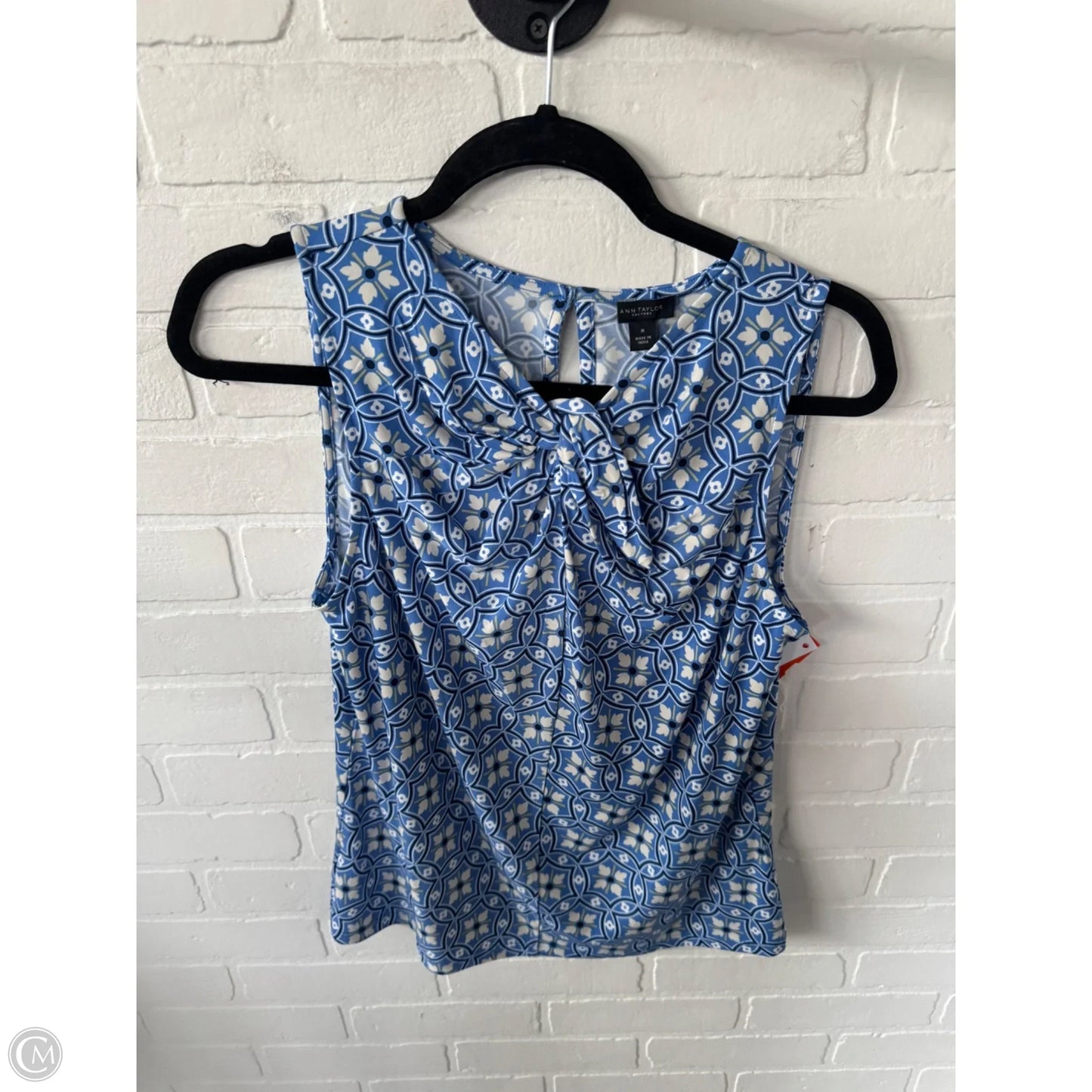 Top Sleeveless By Ann Taylor In blue & white, Size: M