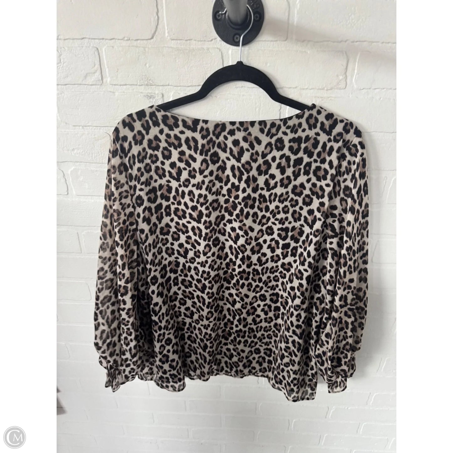 Top Long Sleeve By Vince Camuto In Animal Print, Size: Xl