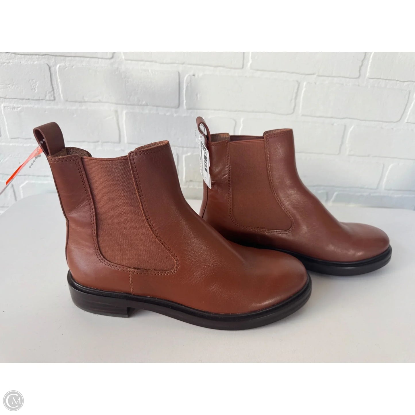 Boots Ankle Flats By Madewell In Brown, Size: 7