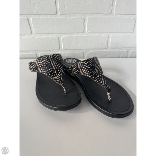 Sandals Flip Flops By Fitflop In Black, Size: 8.5
