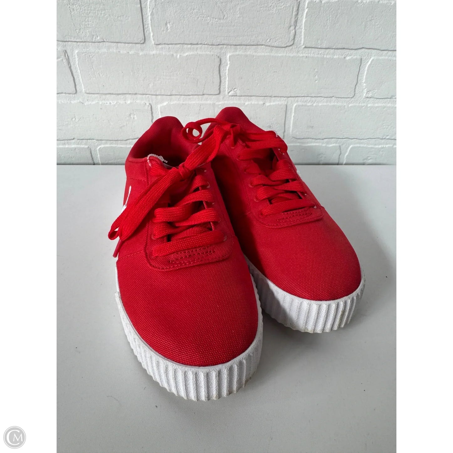 Shoes Sneakers By Puma In Red & White, Size: 10