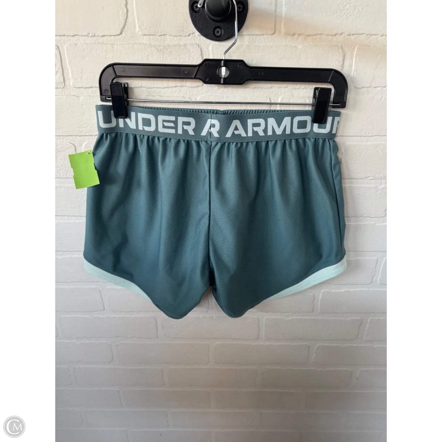 Athletic Shorts By Under Armour In Green, Size: 8