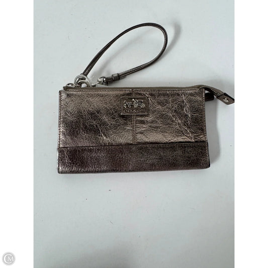 Wristlet Designer By Coach, Size: Medium