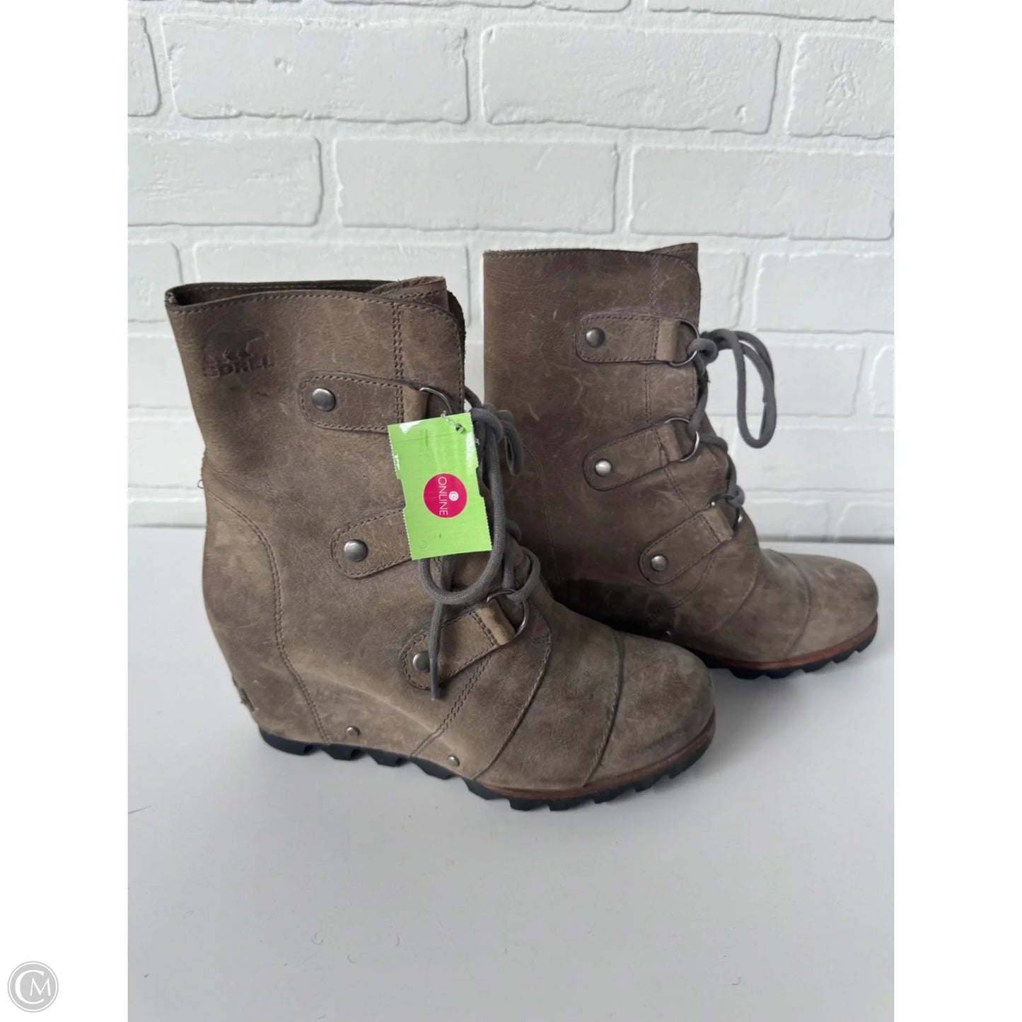 Boots Ankle Heels By Sorel In Grey, Size: 7.5