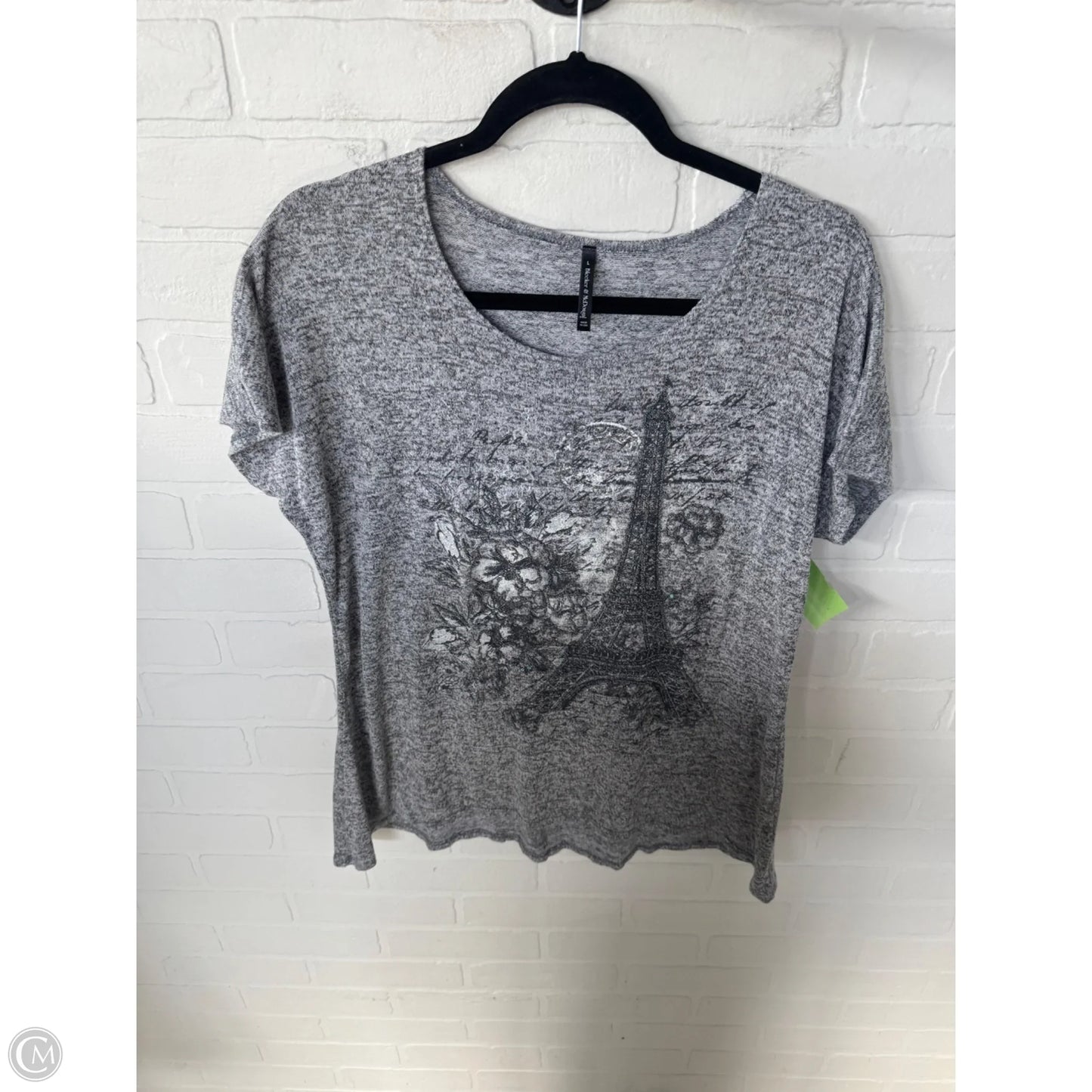 Top Short Sleeve By Clothes Mentor In Grey, Size: L