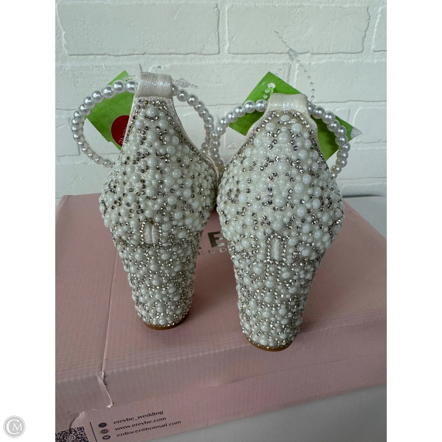 Sandals Heels Block By Clothes Mentor In White, Size: 9.5