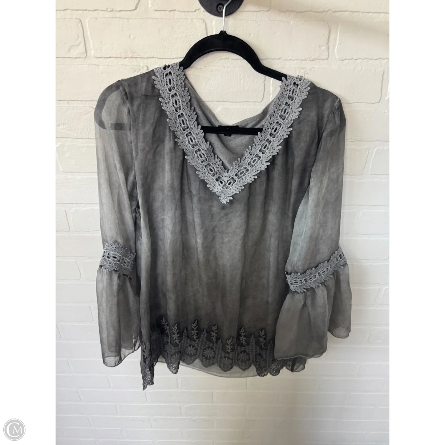 Top Long Sleeve By Coco And Carmen In Grey, Size: L