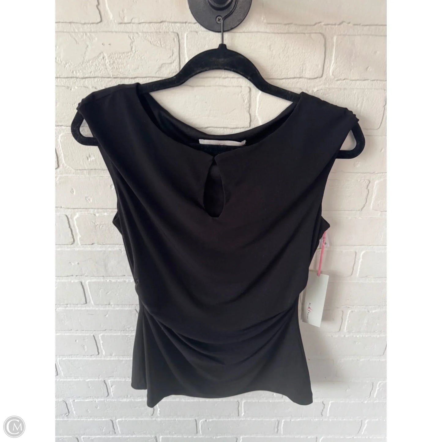 Top Sleeveless By Clothes Mentor In Black, Size: S