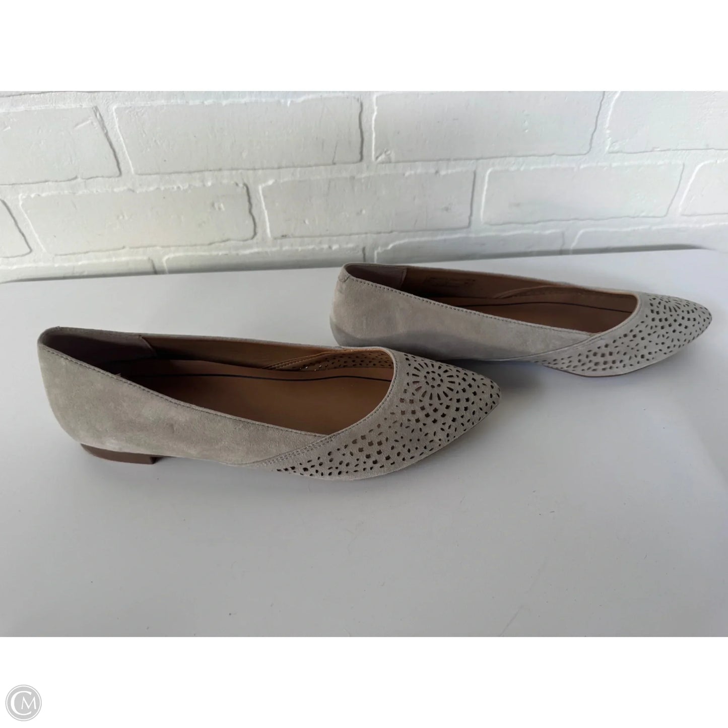 Shoes Flats By Vionic In Taupe, Size: 10