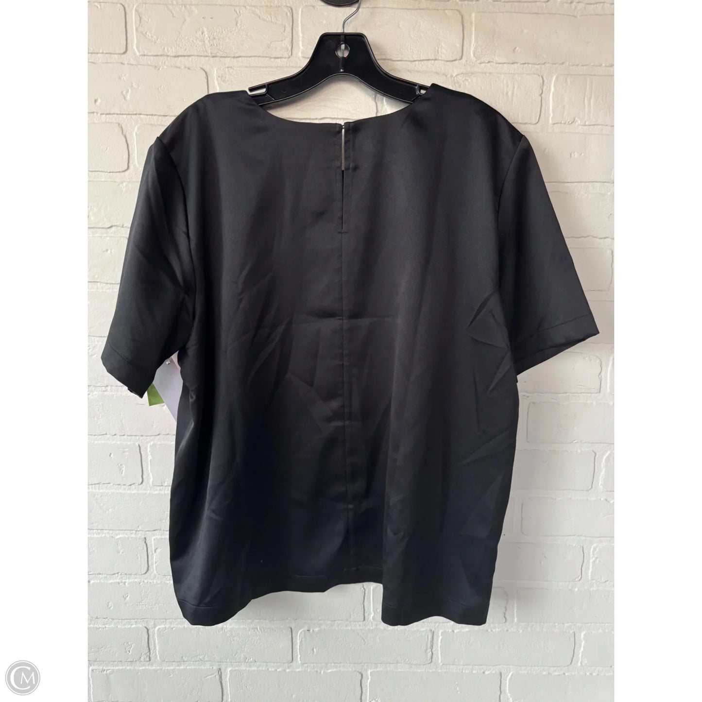 Top Short Sleeve By Ann Taylor In Black, Size: Xl