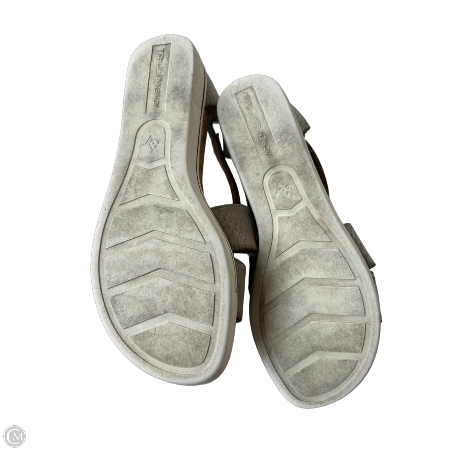 Sandals Flats By Adrienne Vittadini In Grey & Tan, Size: 7.5