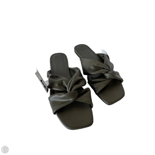 Sandals Flats By Banana Republic In Green, Size: 9