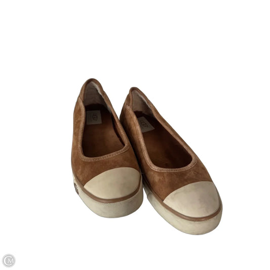 Shoes Designer By Ugg In Brown, Size: 9