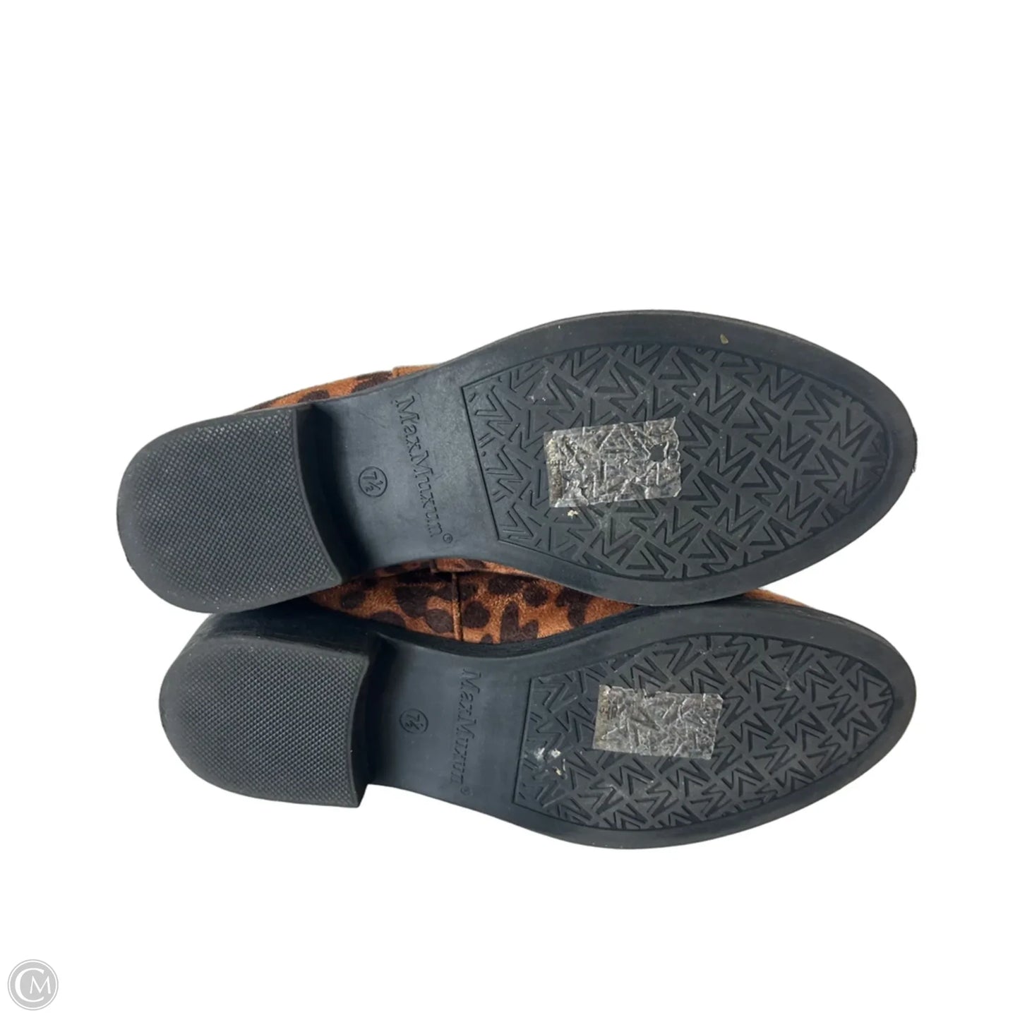 Boots Ankle Flats By Clothes Mentor In Animal Print, Size: 7.5
