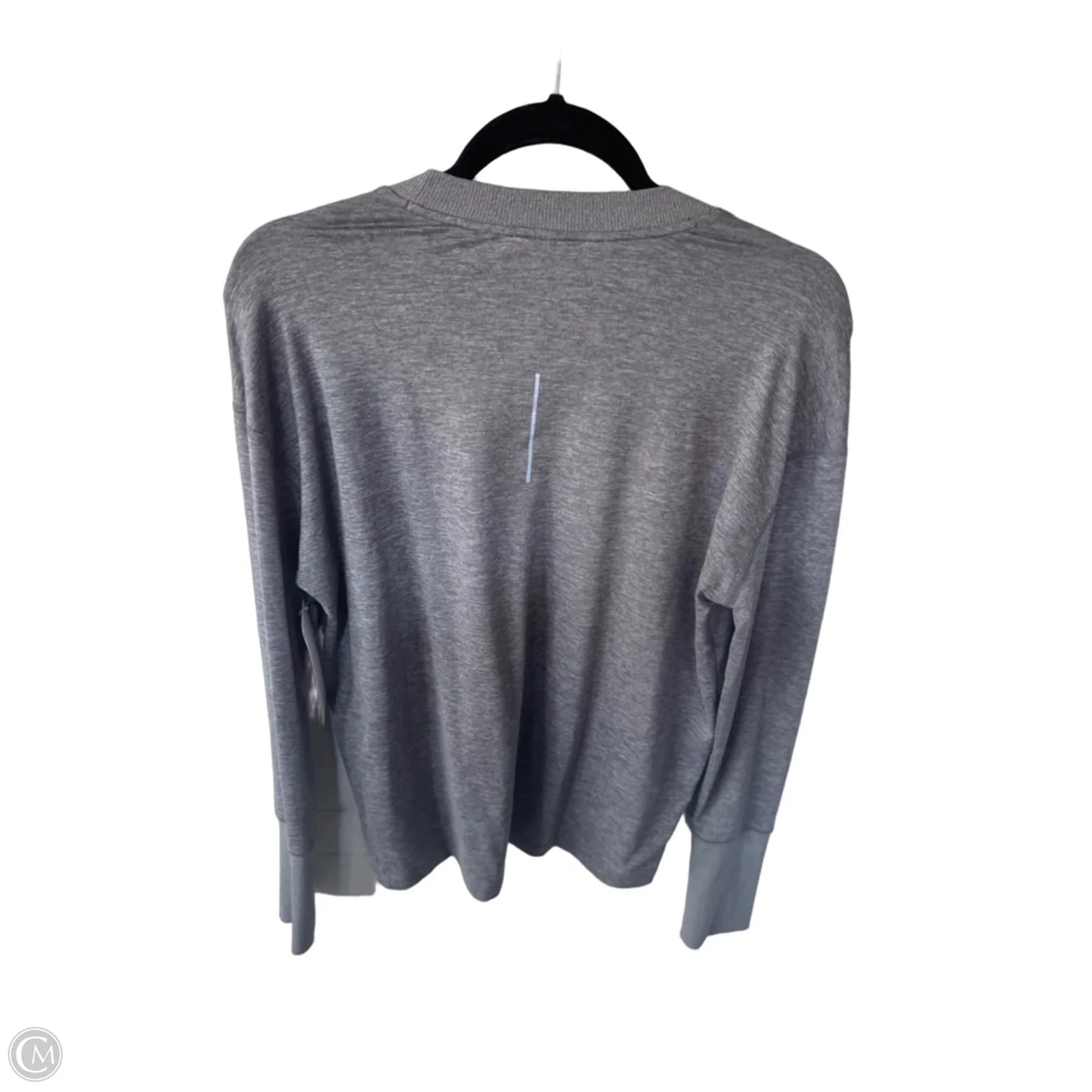 Athletic Top Long Sleeve Crewneck By Nike In Grey, Size: M