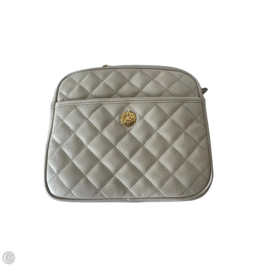 Crossbody By Clothes Mentor, Size: Medium