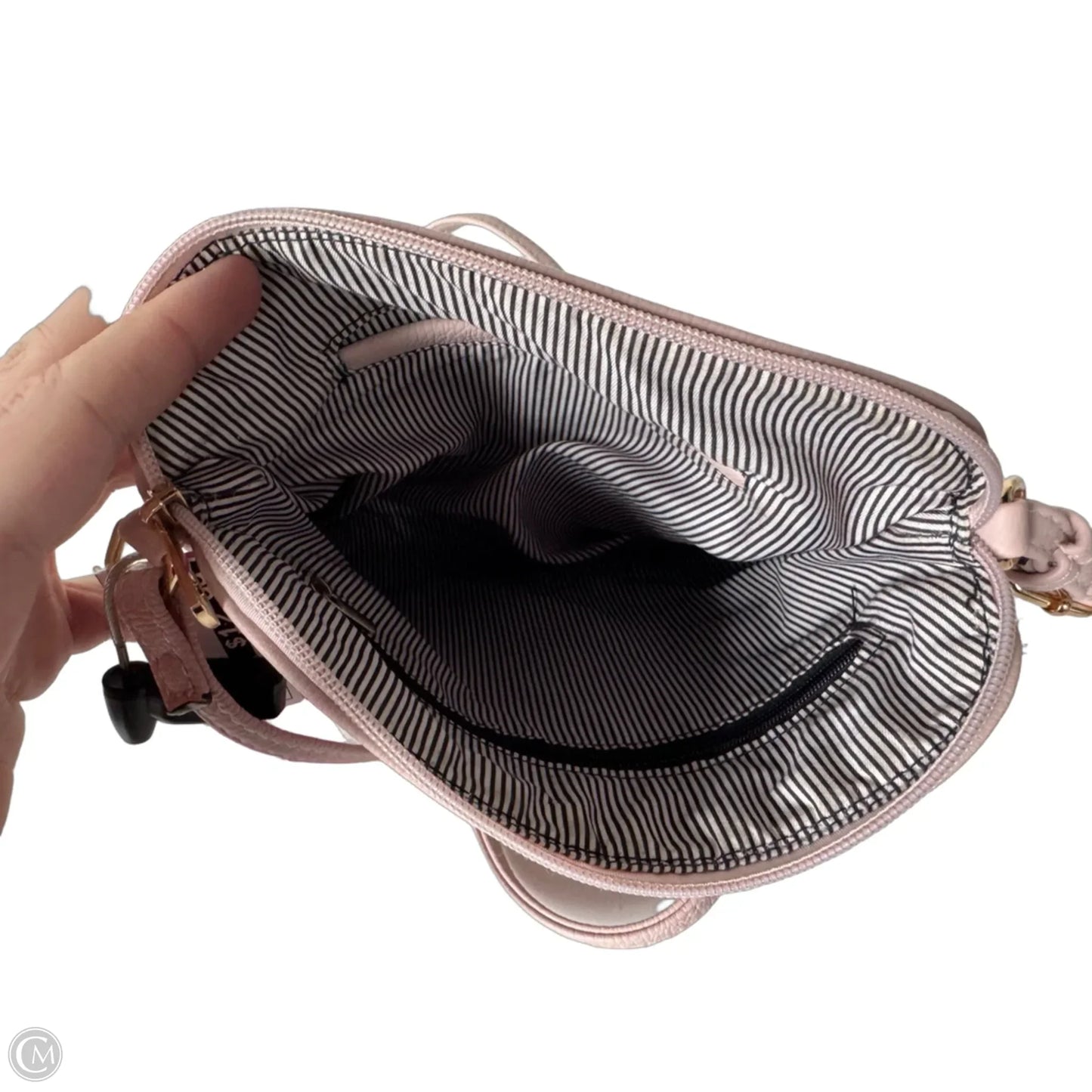 Crossbody By Clothes Mentor, Size: Medium
