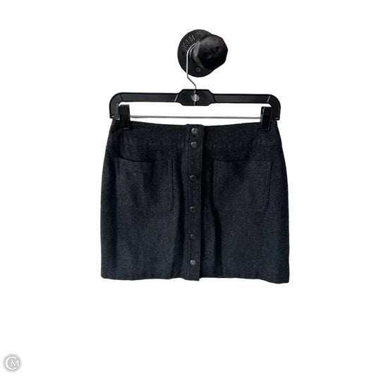 Skirt Mini & Short By Gap In Grey, Size: 4