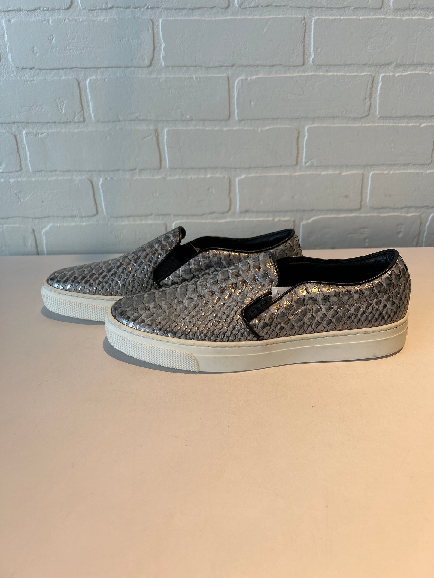 Shoes Sneakers By zcd montreal In Grey & White, Size: 10.5