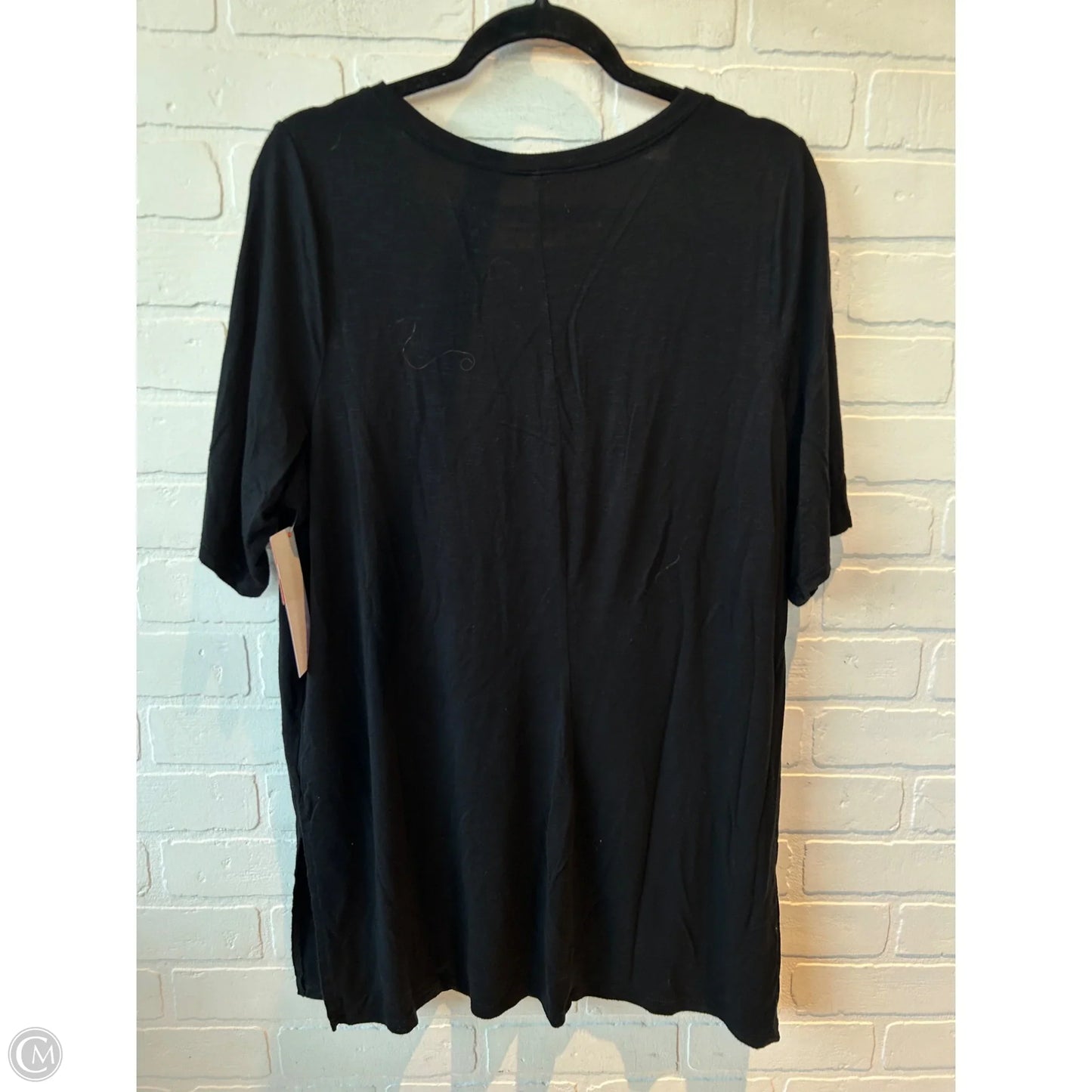 Top Short Sleeve By Torrid In Black, Size: 2x