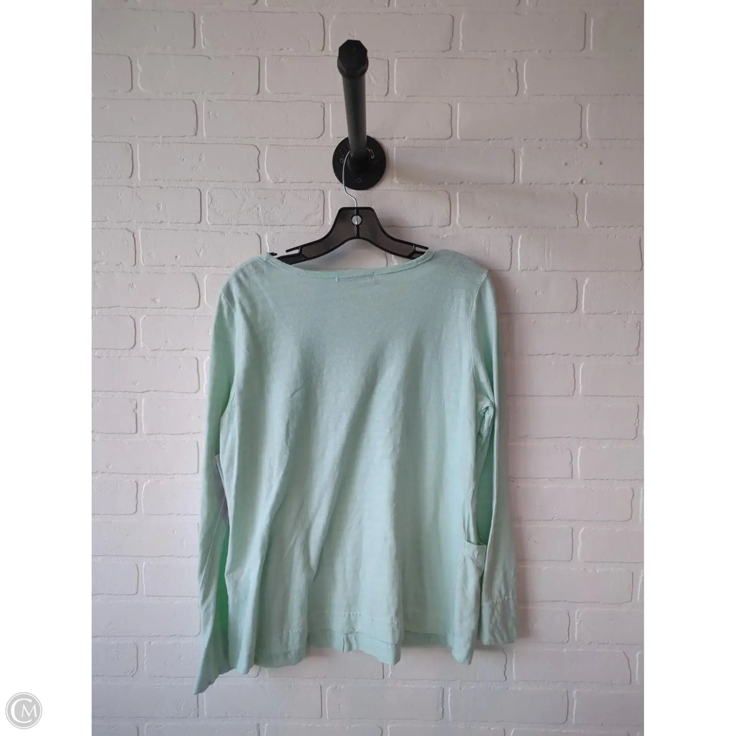 Top Long Sleeve By Cut Loose In Green, Size: M