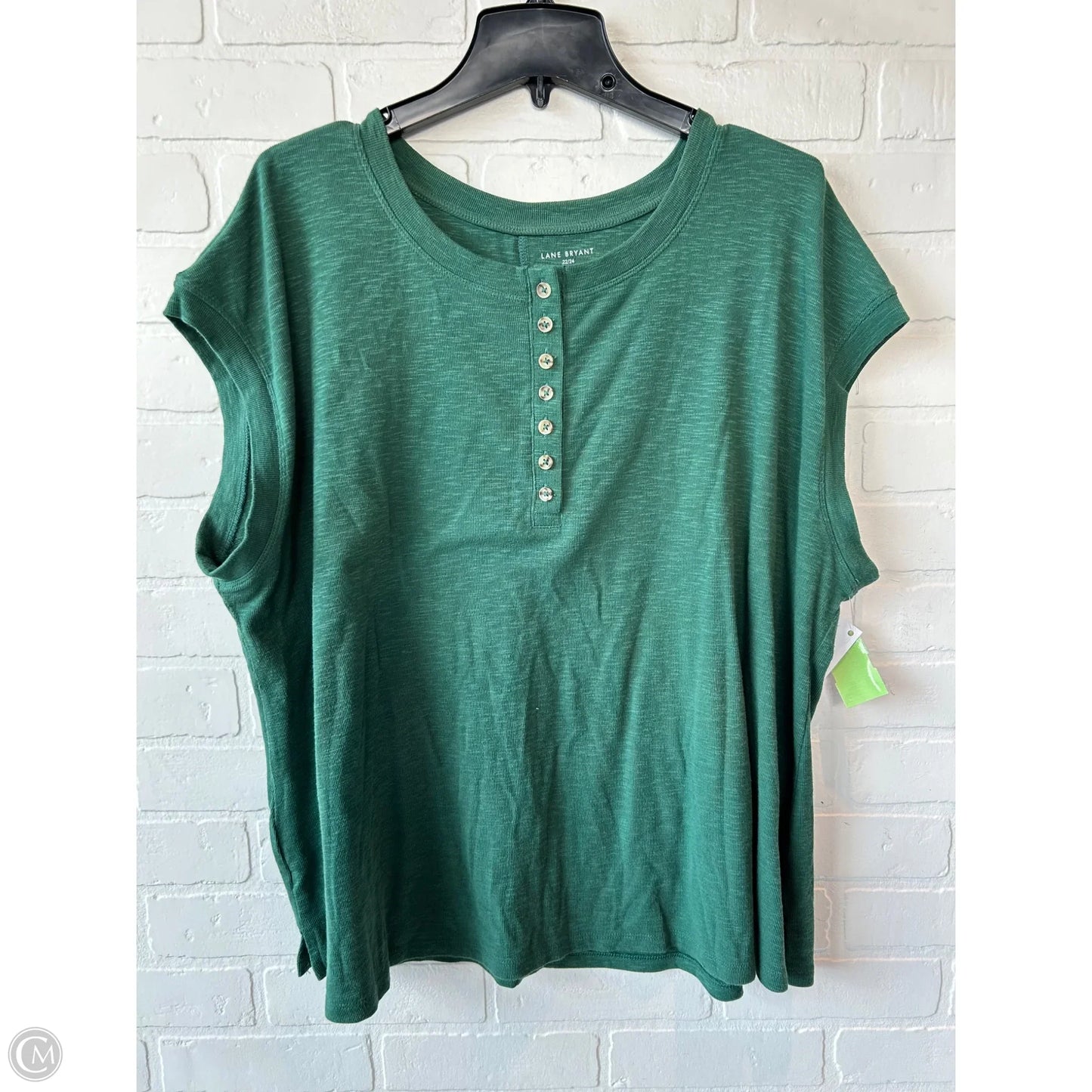 Top Sleeveless By Lane Bryant In Green, Size: 3x